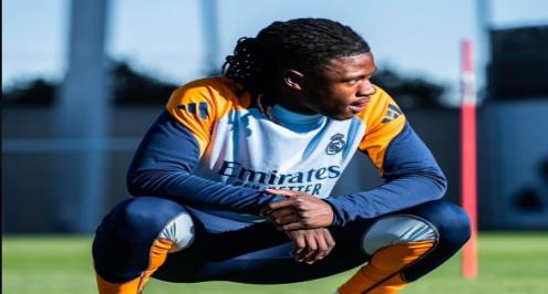  تقارير إسبانية: ريال مدريد يستعيد كامافينجا في نهائي إنتركونتيننتال